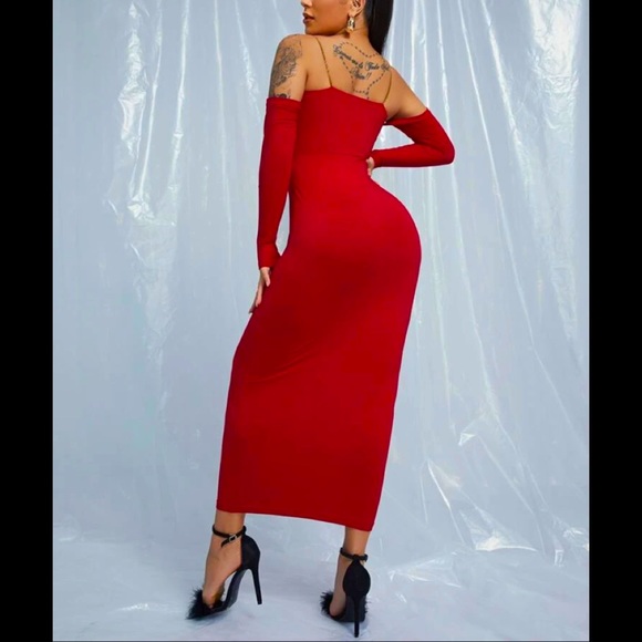 Red Drop Shoulder Chain Bodycon Dress - Picture 3 of 5